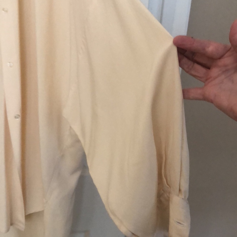 Silk cream Norma Kamali shirt - Picture 3 of 4